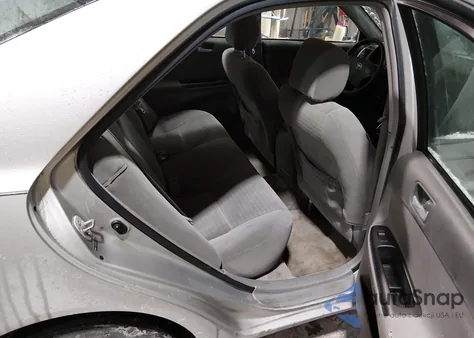 2005 Toyota Camry Le from USA, damaged, VIN 4T1BE30K45U040672